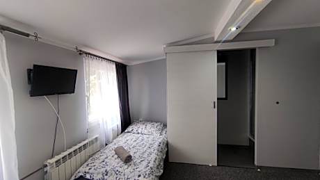 Triple Room with Shared Toilet