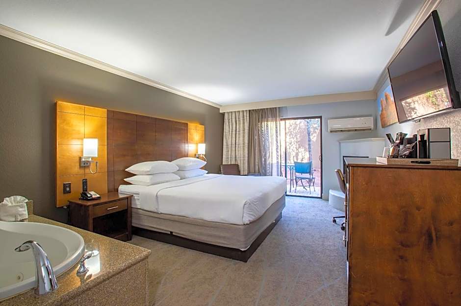Arroyo Pinion Hotel, Ascend Hotel Collection