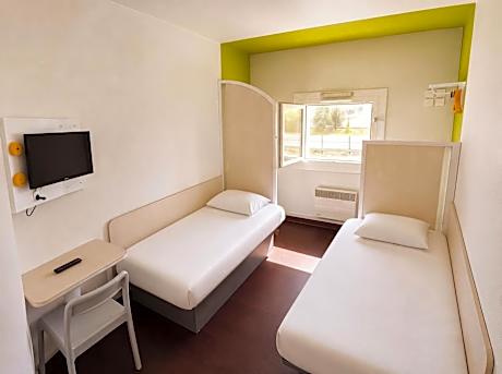 Twin Room with Shared Bathroom