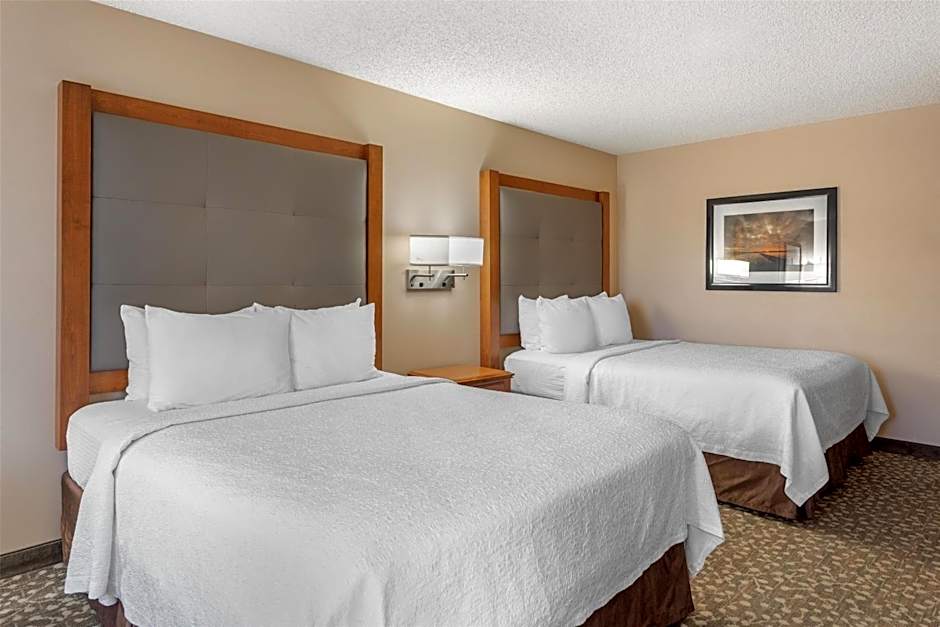 Best Western Plus Harbor Plaza And Conference Center