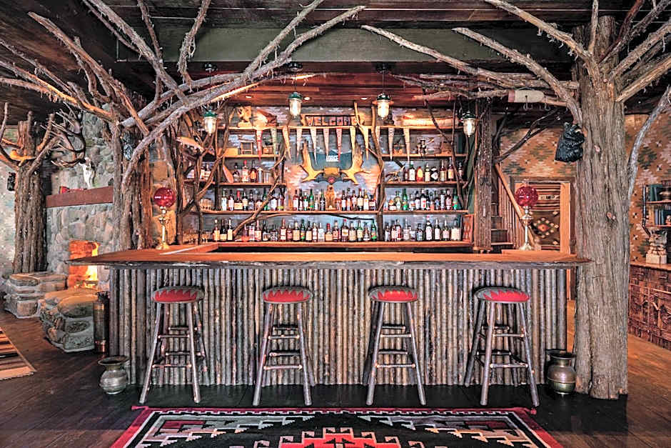 Urban Cowboy Lodge
