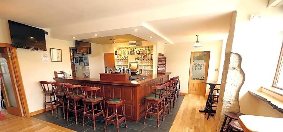 Moran's Bar & B&B