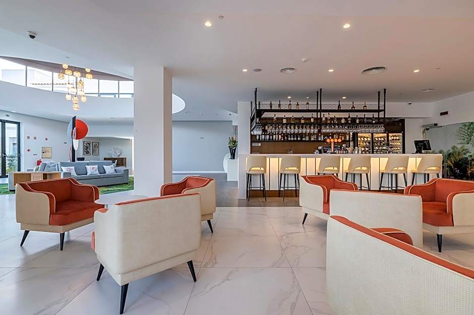 Regency Salgados Hotel and Spa