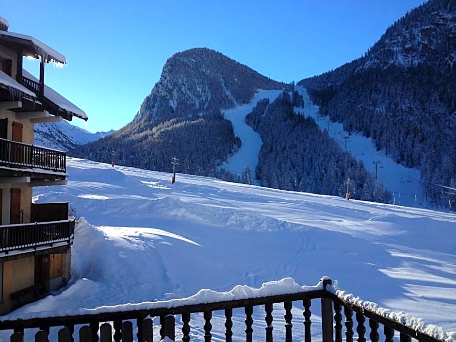 Logis Hôtel Spa la Cascade