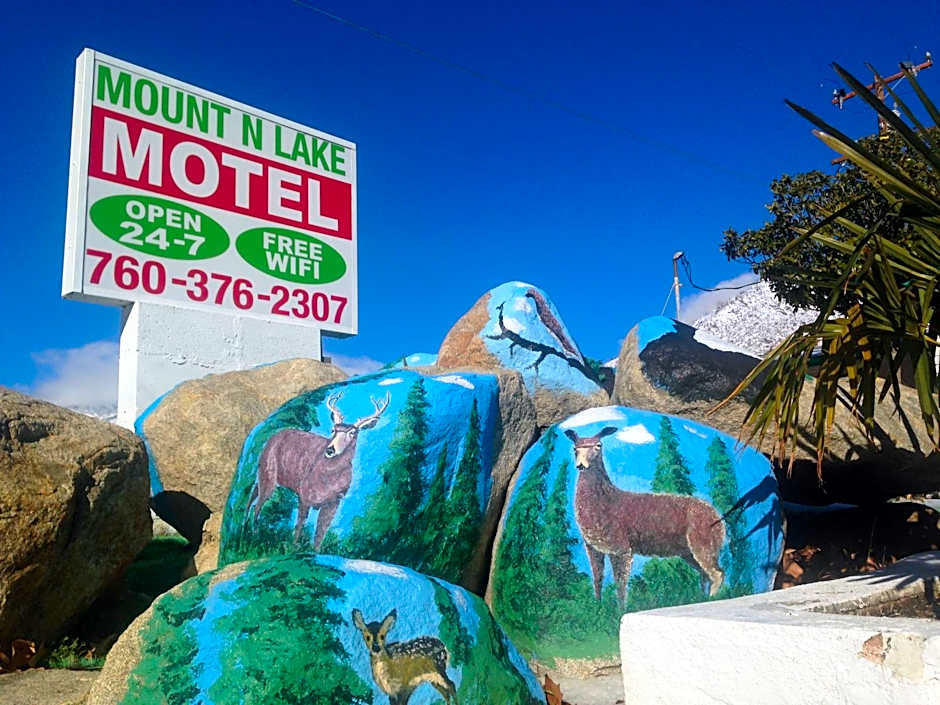 Photo 1 of 50 of Mount-N-Lake Motel