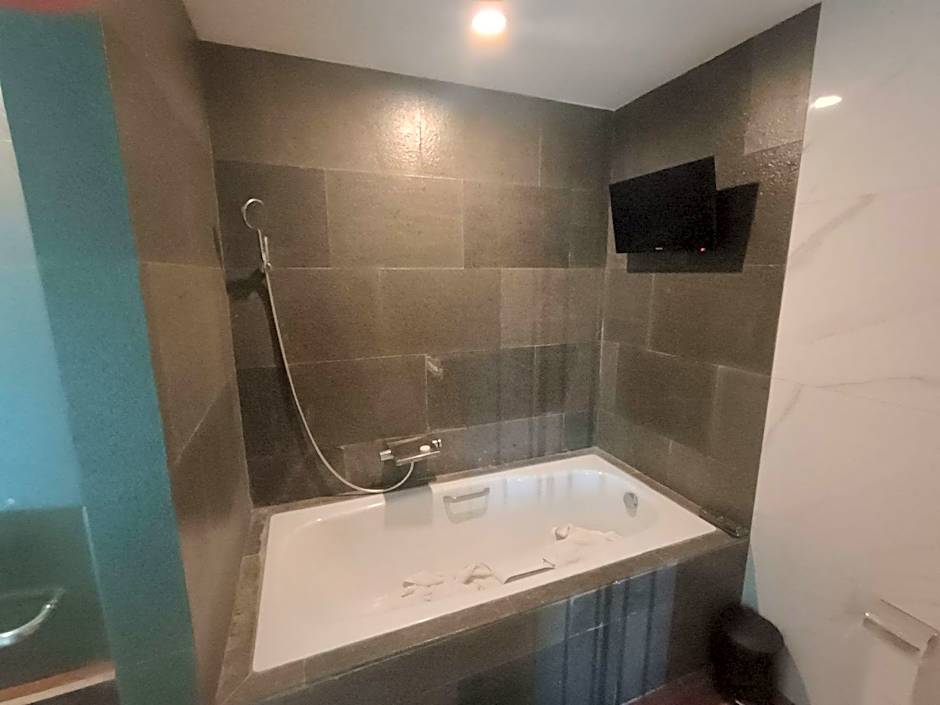 Hotel Santika Premiere Ambon