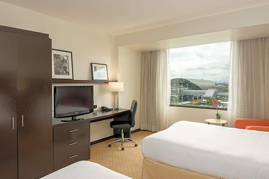 Courtyard by Marriott Panama Metromall