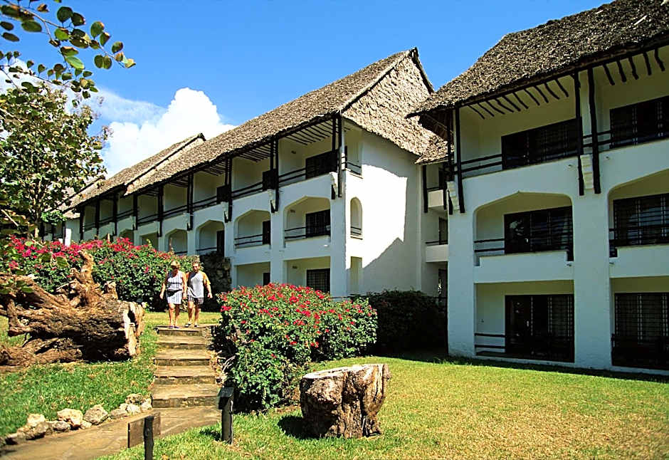 Papillon Lagoon Reef Hotel