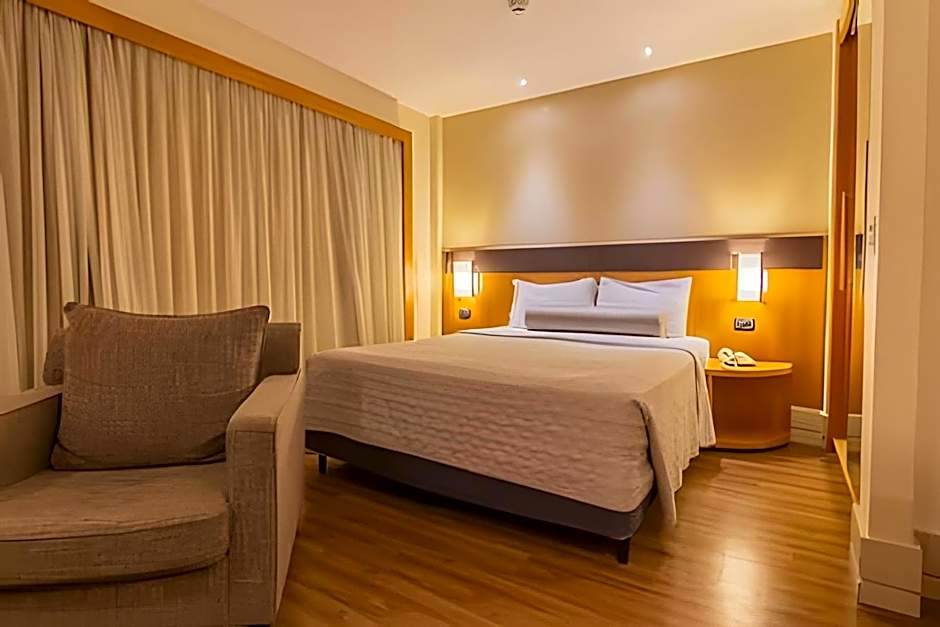 Flat particular dentro do Hotel Executive Faria Lima!