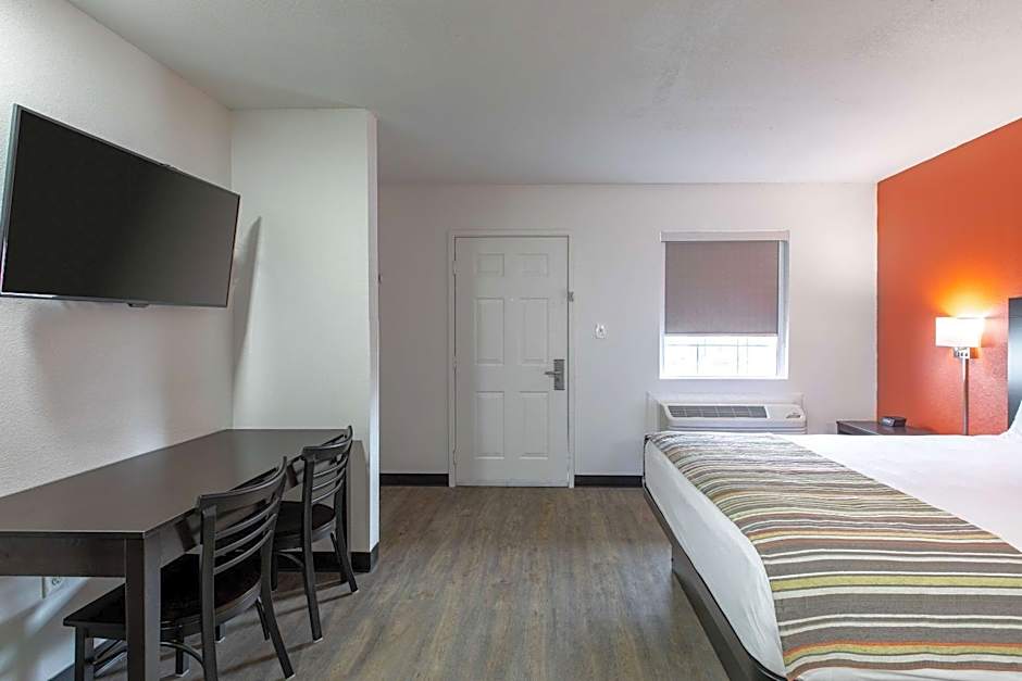 Suburban Studios Spartanburg - I-26