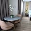 Bloom Mississauga, Tapestry Collection by Hilton
