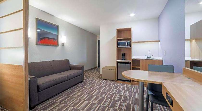 Microtel Inn & Suites By Wyndham Moorhead Fargo Area