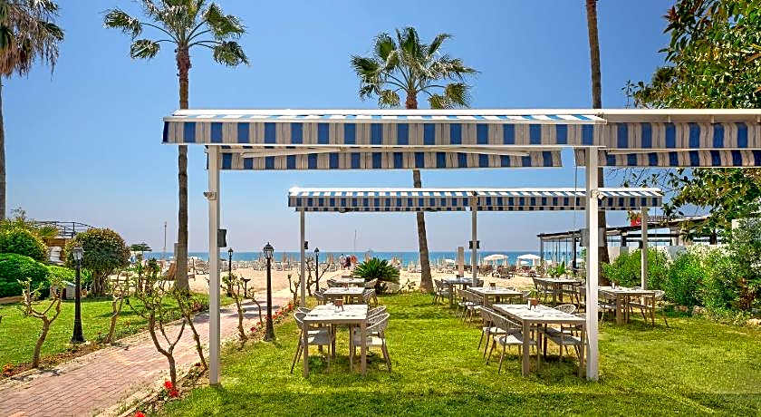 Elysee Beach Hotel