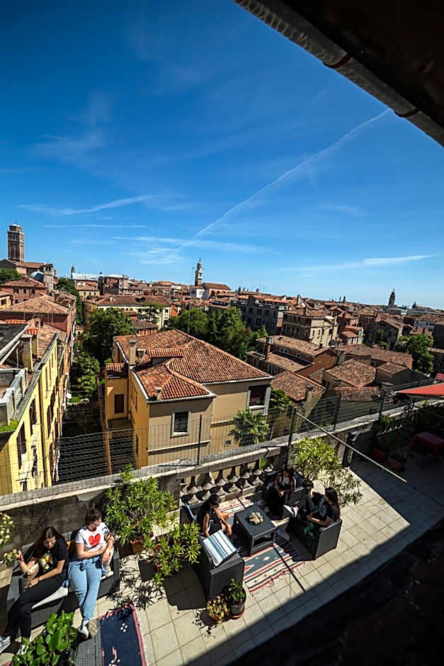 Ostello Domus Civica