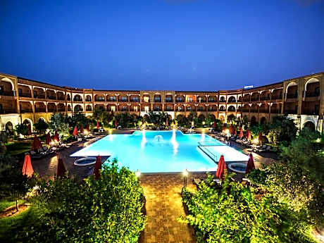 Hotel Riad Ennakhil & SPA