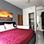 Vatican Central Suites