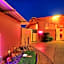 Halls Creek Motel