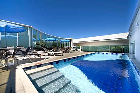 Comfort Suites Macae