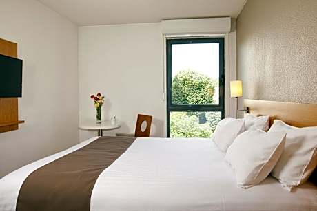 Sejours & Affaires Orleans Jeanne D'Arc