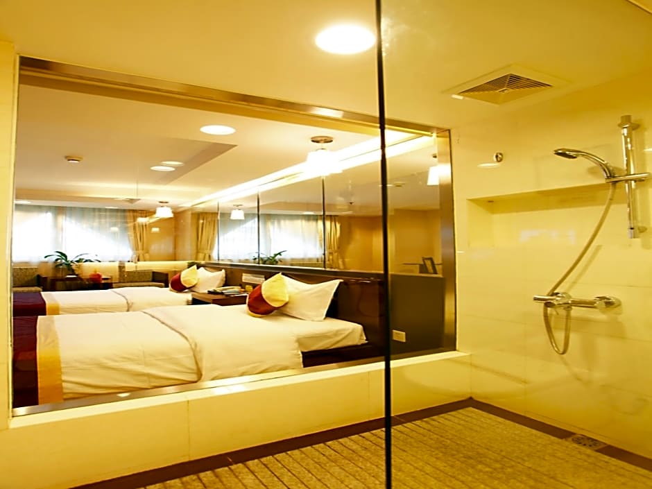 New World Hotel