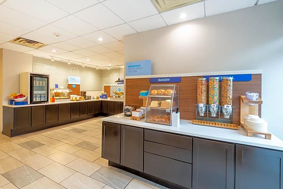 Holiday Inn Express Bensalem By IHG