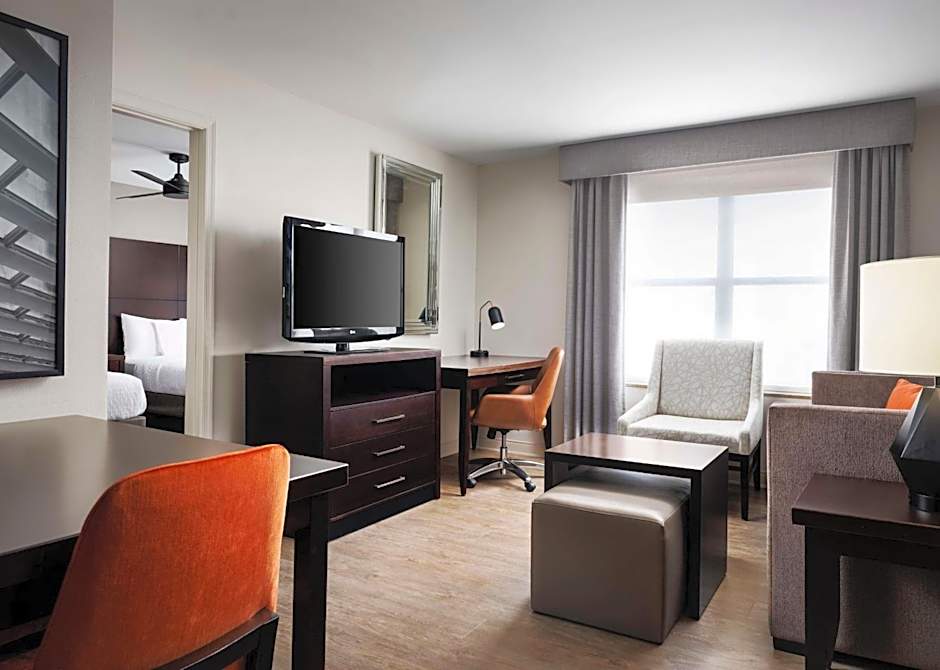 Homewood Suites By Hilton Carle Place - Garden City, NY