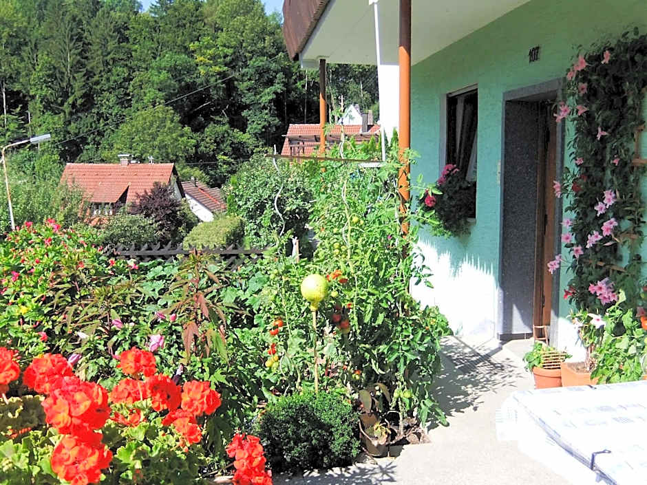 Gaestehaus Grau