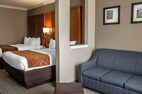 2 Queen Beds, Suite, No Smoking, Accessible Room
