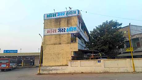 Hotel O Meera Guest House