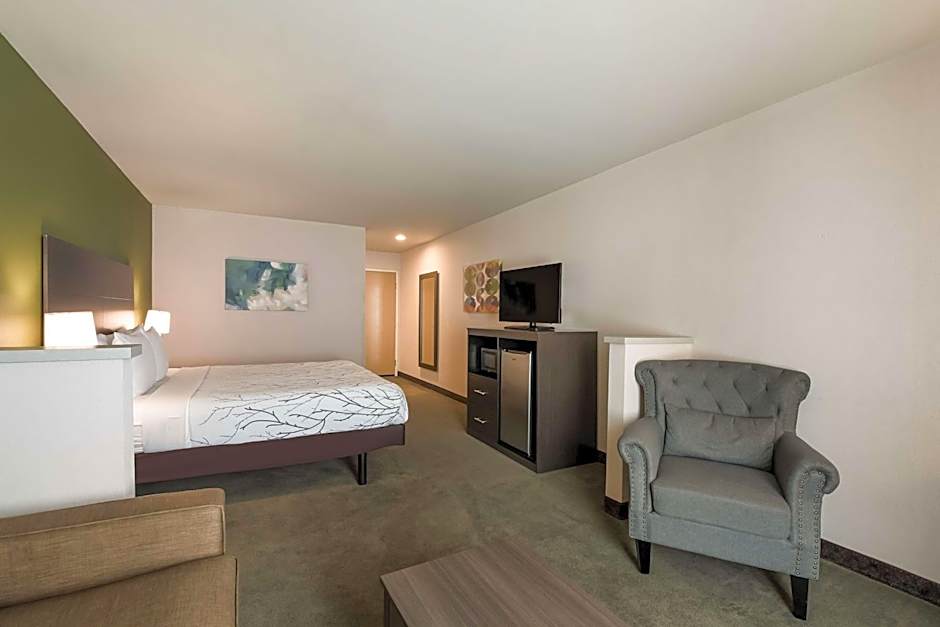 SureStay Plus Hotel by Best Western SeaTac Airport