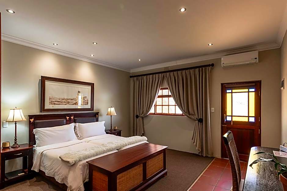 Mooiplaas Guesthouse