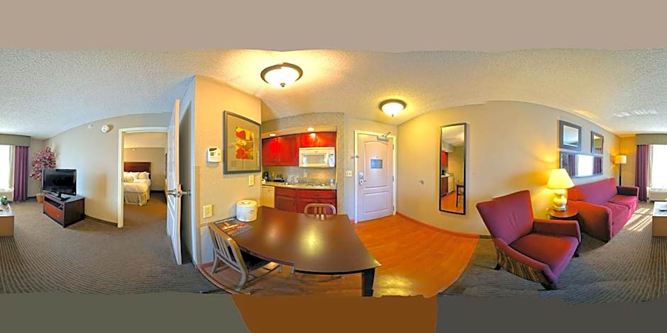 Homewood Suites By Hilton Bloomington