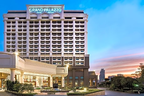 GRAND PALAZZO HOTEL PATTAYA (SHA Extra plus)
