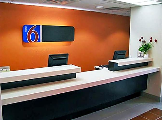 Motel 6-Marble Falls, TX