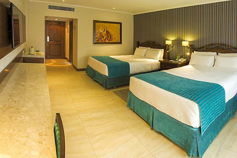 Hotel Camino Real