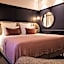 Grand Hotel de Courtoisville