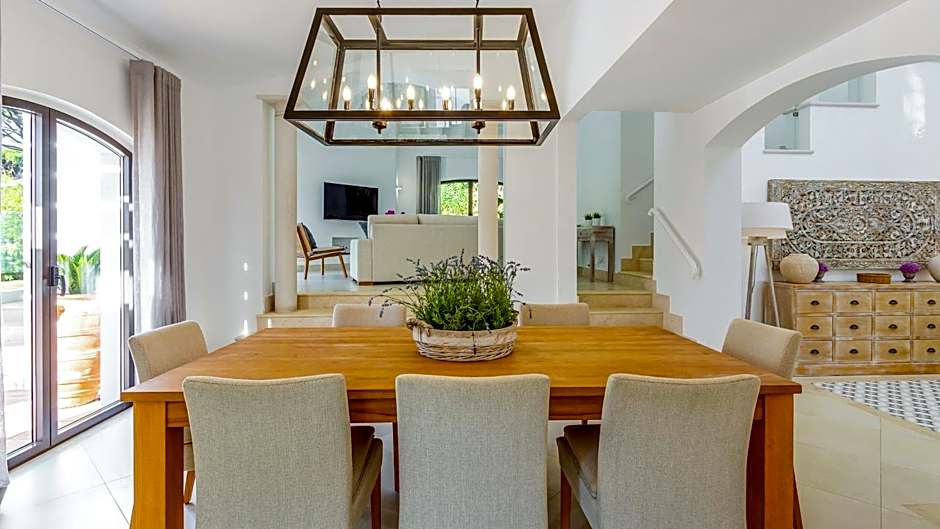 Pine Cliffs Village & Golf Suites