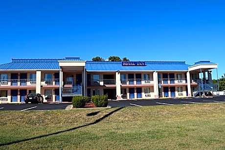 Royal Inn & Suites