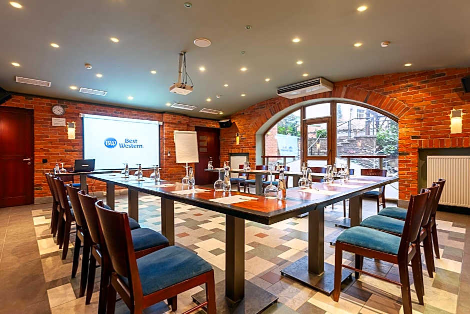 Best Western Santakos Hotel