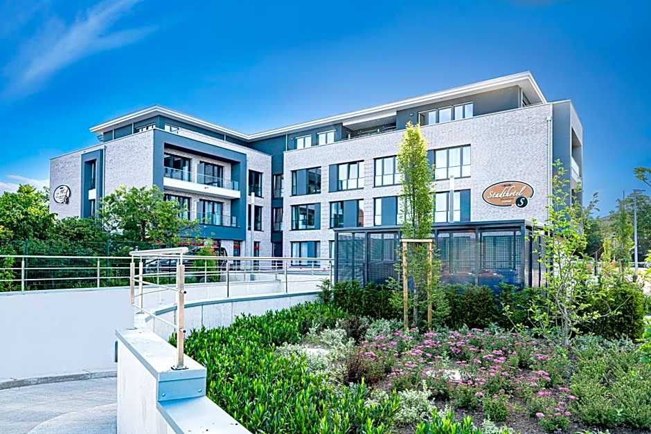 Stadthotel Lohne, Self Check In, mit Bäckerei und Cafe