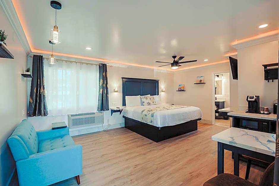 Blufftop Inn & Suites - Wharf/Restaurant District