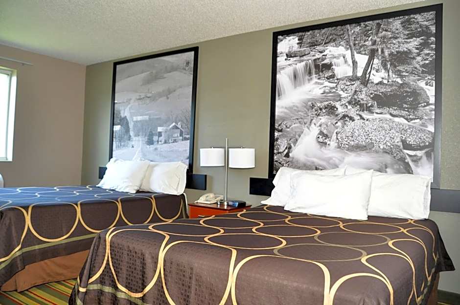 Super 8 by Wyndham Clearfield
