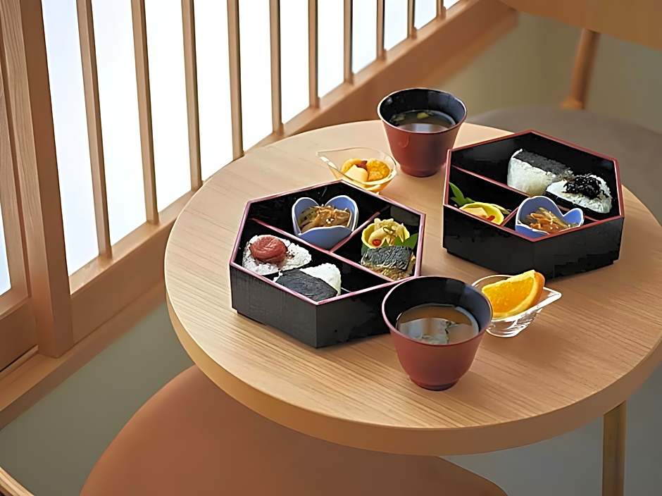 THE HOTELS HAKATA Harushige Shinkan