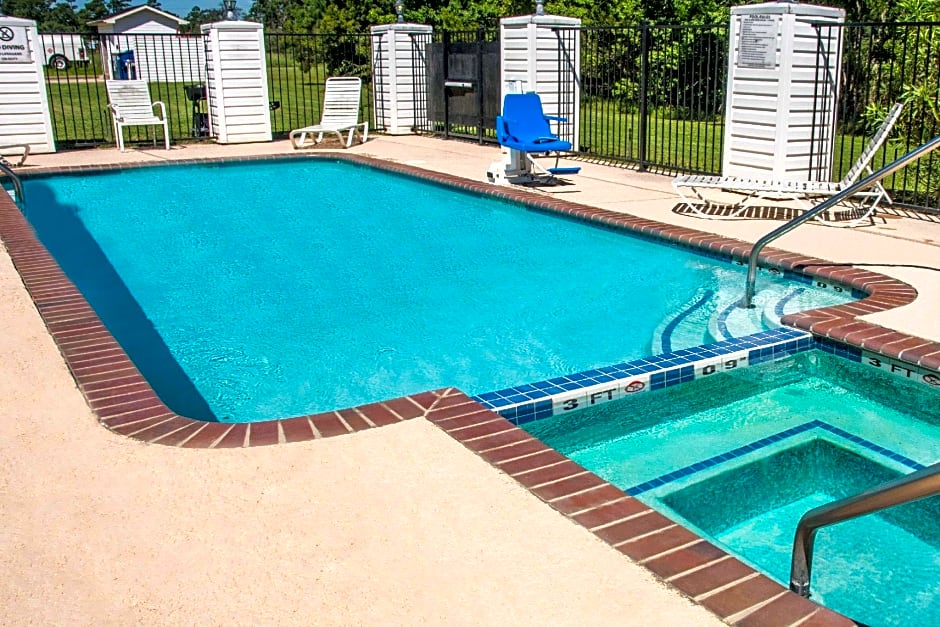 Super 8 by Wyndham Kountze Big Thicket Nat'l Pres Area