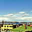 Mayfair Plaza Motel and Apartments