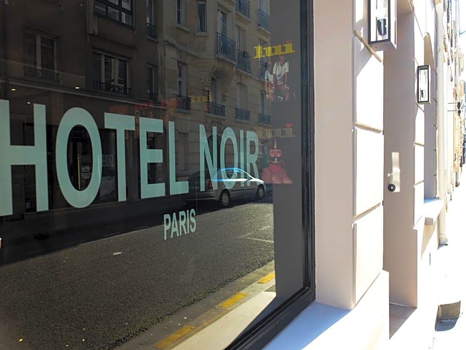 Hotel Noir