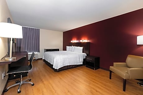 Suite 1 King Bed Non-Smoking