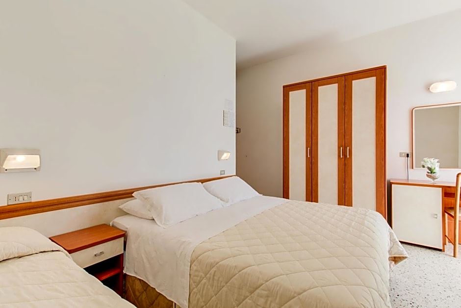 Hotel Astoria