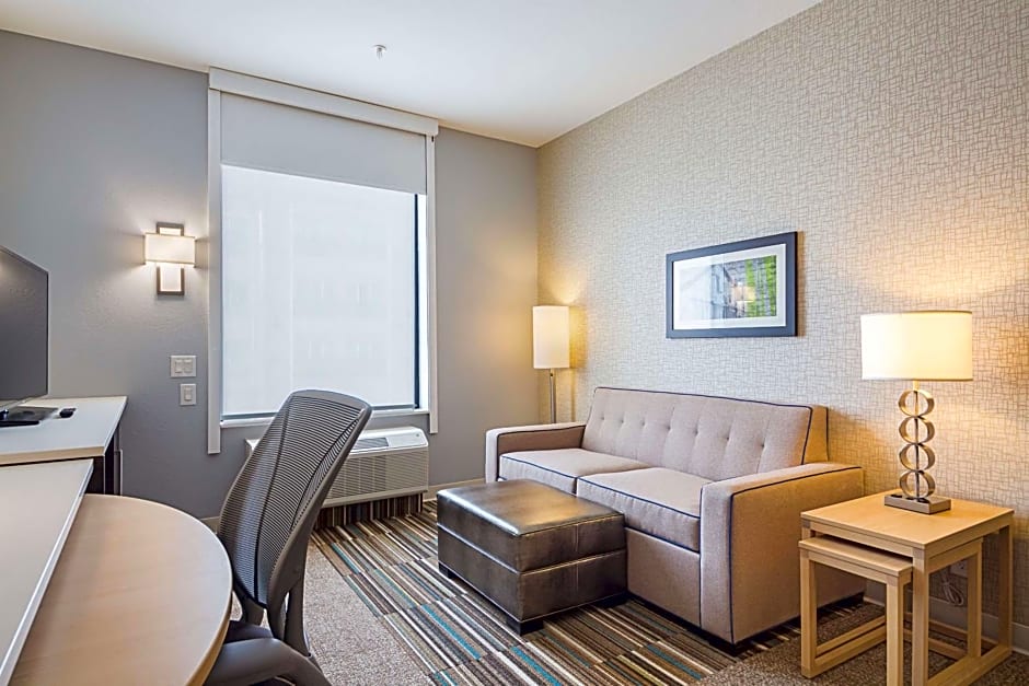 Home2 Suites by Hilton Dallas/Grand Prairie, TX