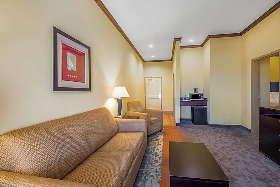 La Quinta Inn & Suites by Wyndham Eastland